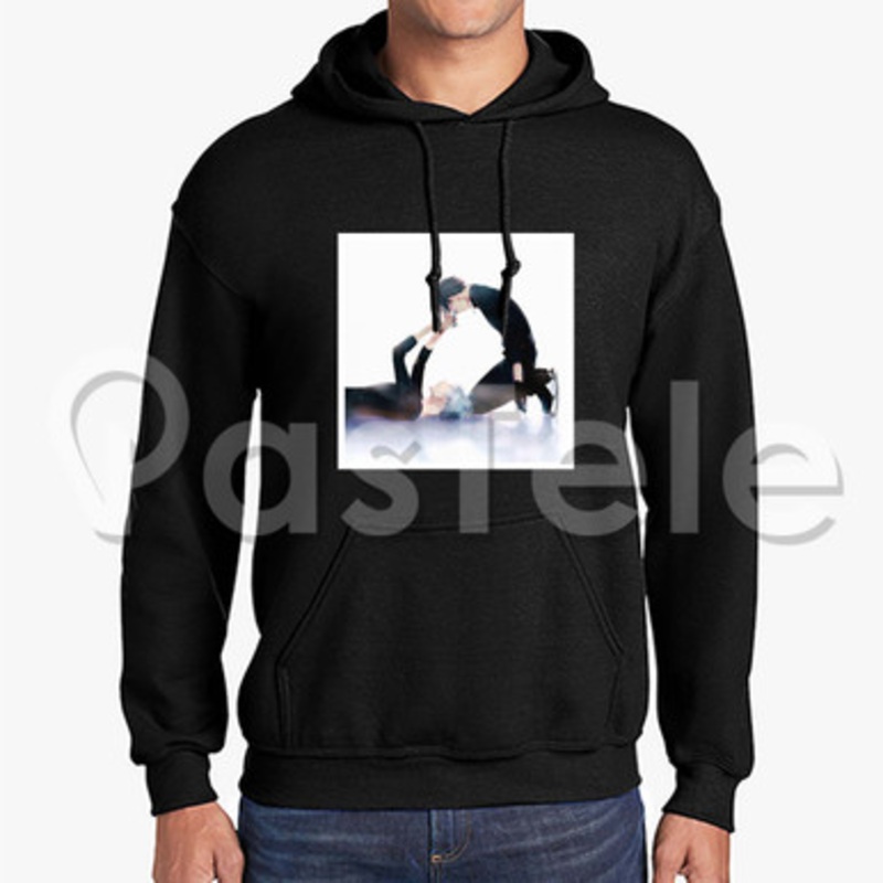 Yuuri Katsuki Viktor Nikiforov Yuri on Ice Custom Unisex Hooded Sweatshirt Crew Hoodies Hoodie Cotto