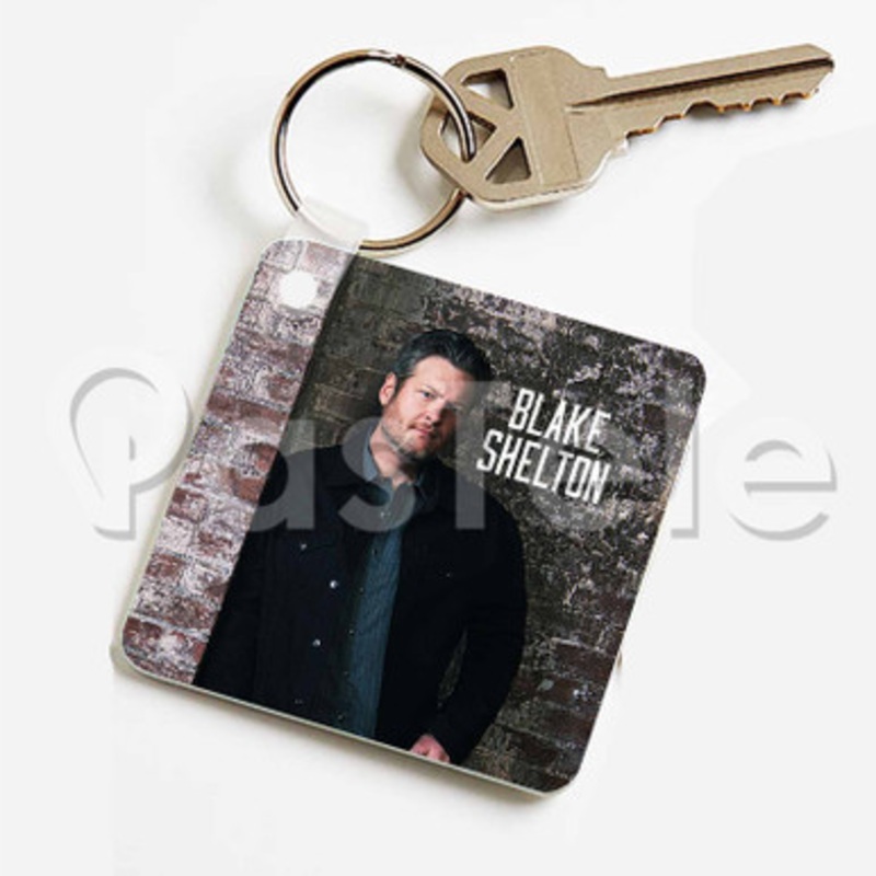 Blake Shelton God s Country Custom Keychain Jewelry Necklaces Pendant Two Sides Key