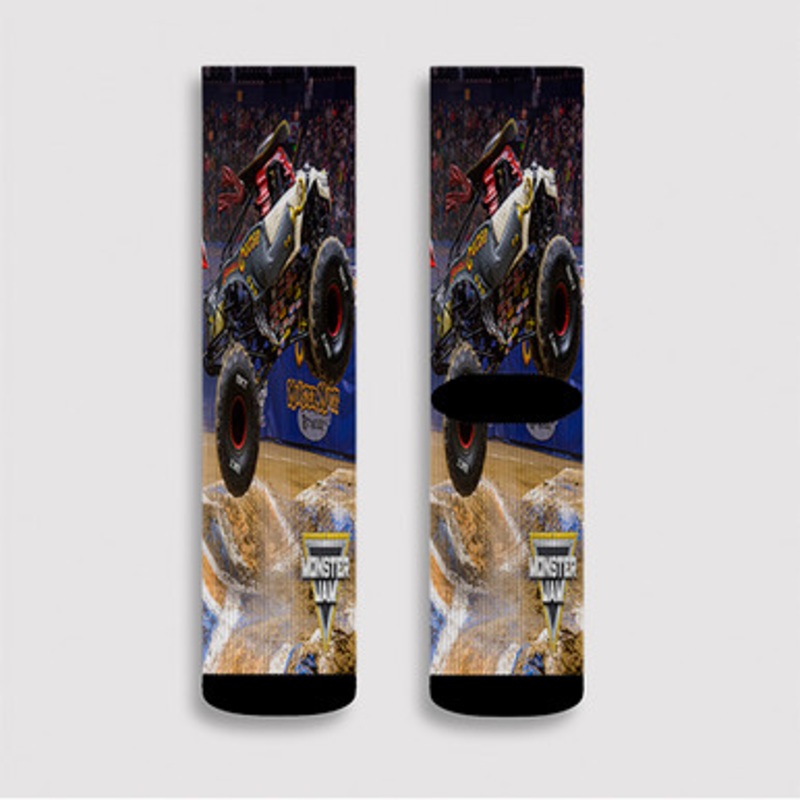 Pastele Pirate s Curse Monster Truck Custom Socks Sublimation Awesome Printed Sports Elite Socks Polyester Cushioned Bottoms Gym Gymnastic Running Yoga School Skatebording Basketball Spandex