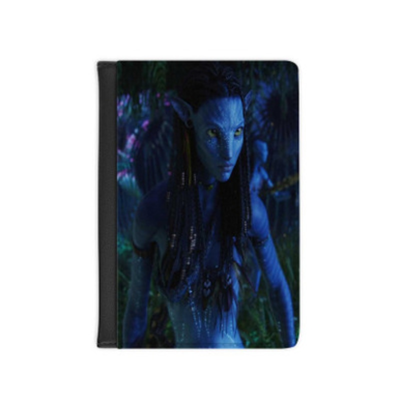Pastele Neytiri Avatar The Way of Water Leather Custom Passport Cover Accessory Gift for Traveler Card Holder and Credit Card ID Holder