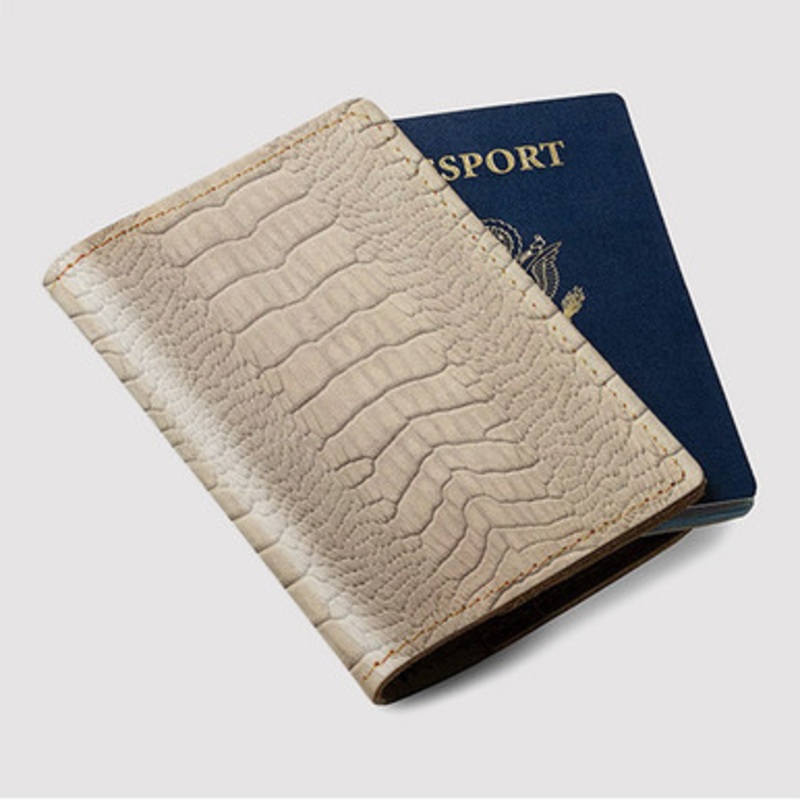 Pastele White Alligator Skin Custom Passport Wallet Case With Credit Card Holder Awesome Personalized PU Leather Travel Trip Vacation Baggage Cover