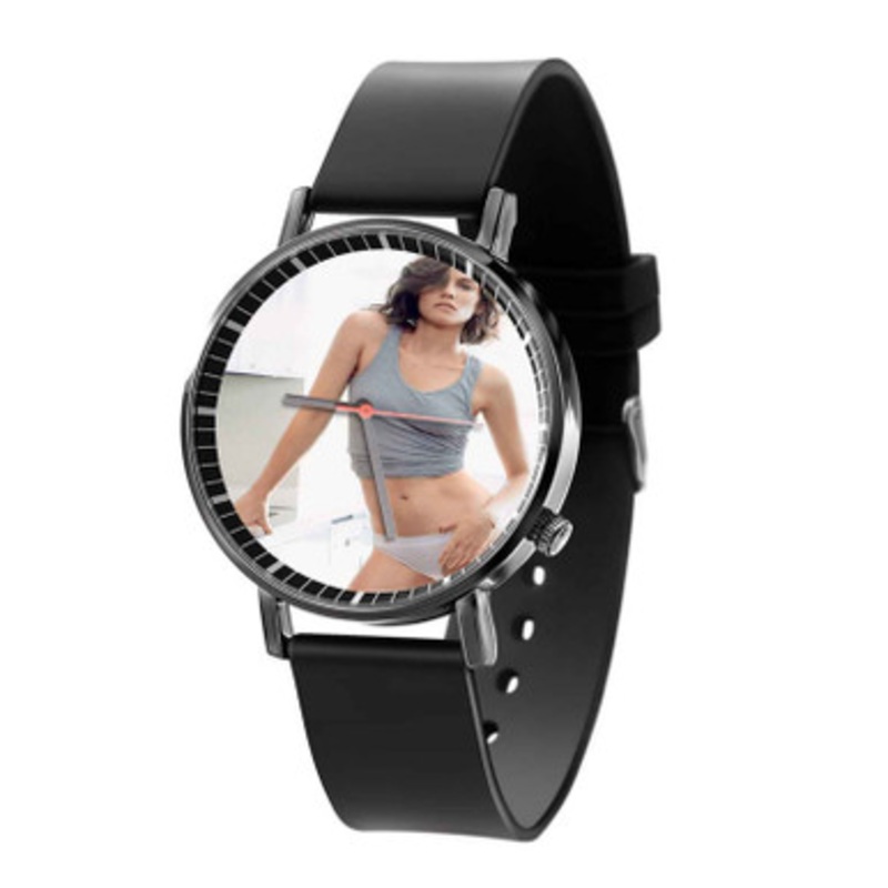 Lauren Cohan Black Quartz Watch With Premium Gift Box for Unisex