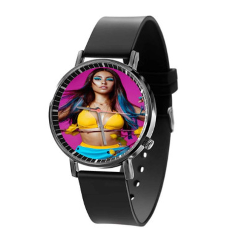 Madison Beer Sell Black Quartz Watch With Premium Gift Box for Unisex