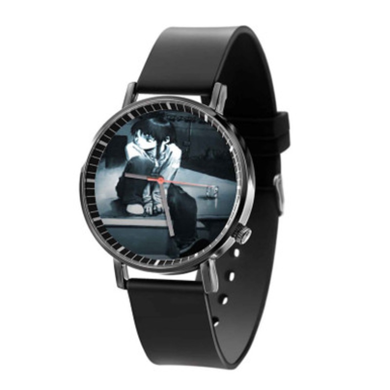 Serial Experiments Lain Unisex Black Quartz Watch With Premium Gift Box