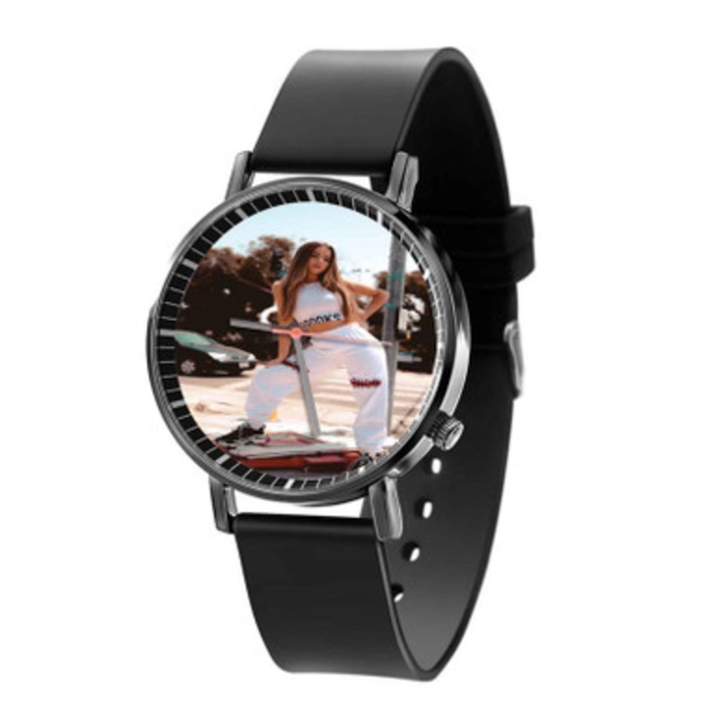 Tessa Brooks Arts Unisex Quartz Watch With Premium Gift Box