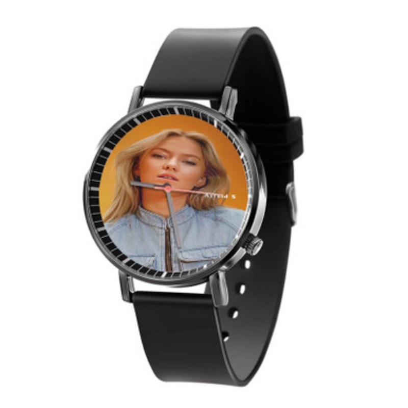 Astrid S Unisex Quartz Watch With Premium Gift Box